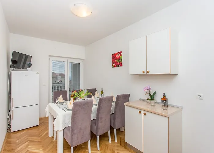 Grepo Sljeme * Макарська